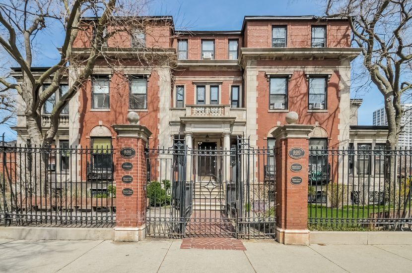 Haymarket house is a large brick building in Chicago